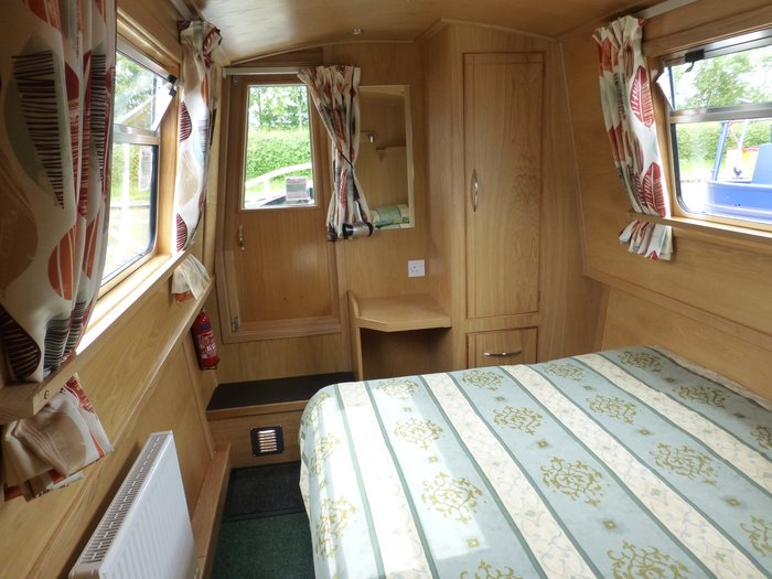  Explorer 2 Bedroom (looking forward) 