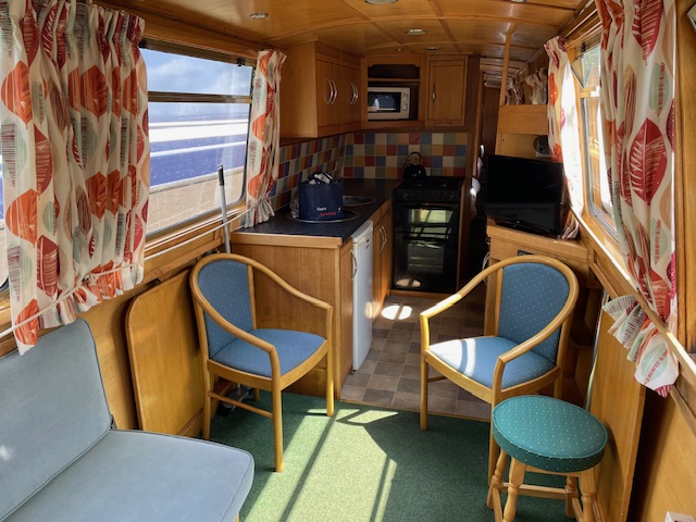 Hannah: Saloon and Galley